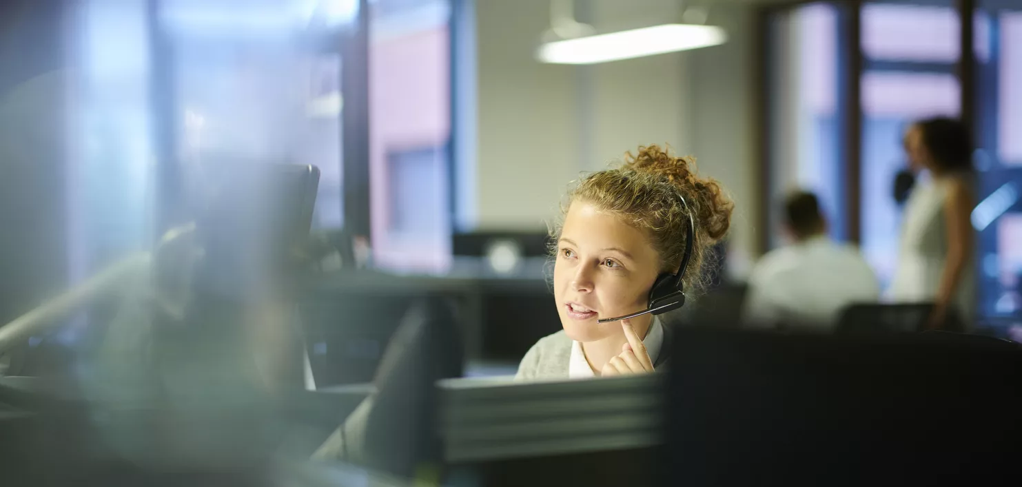 a female call centre worker